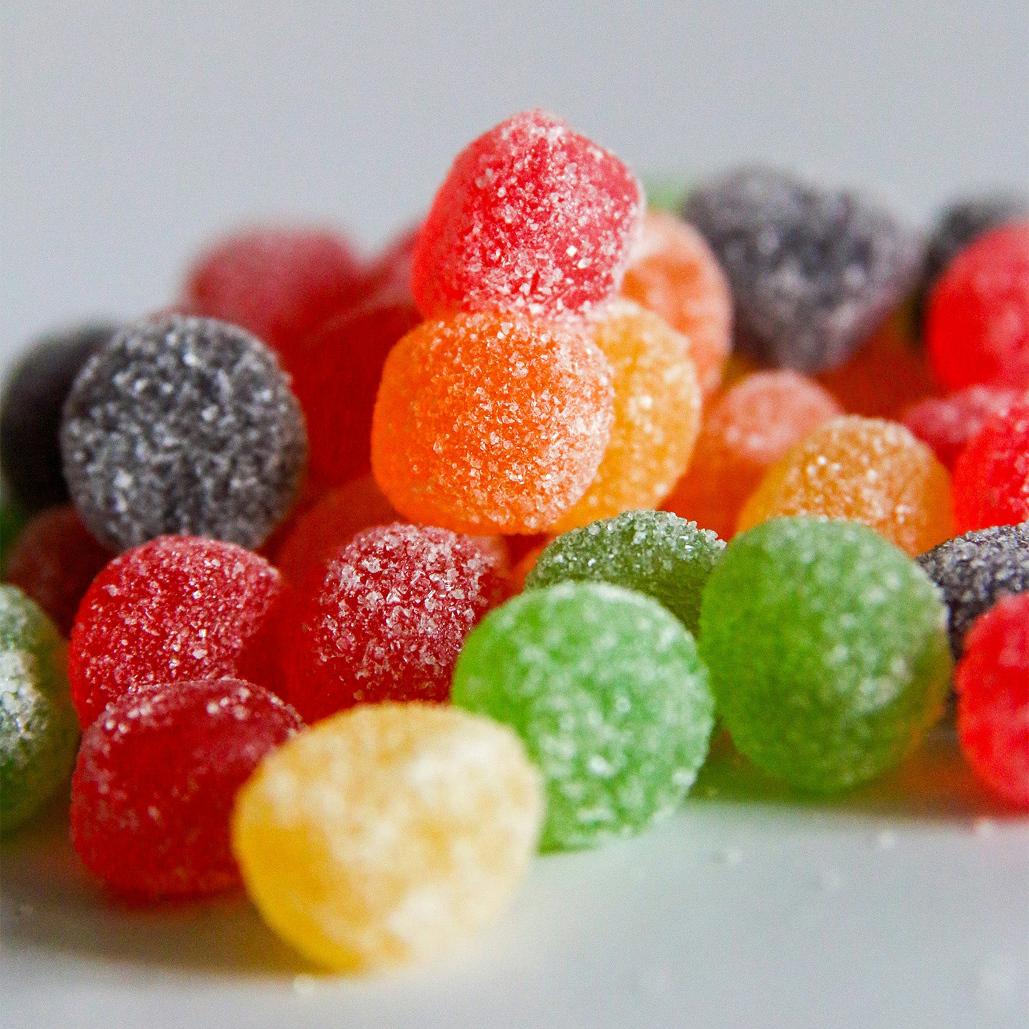Confitería, gomitas y barras de snack